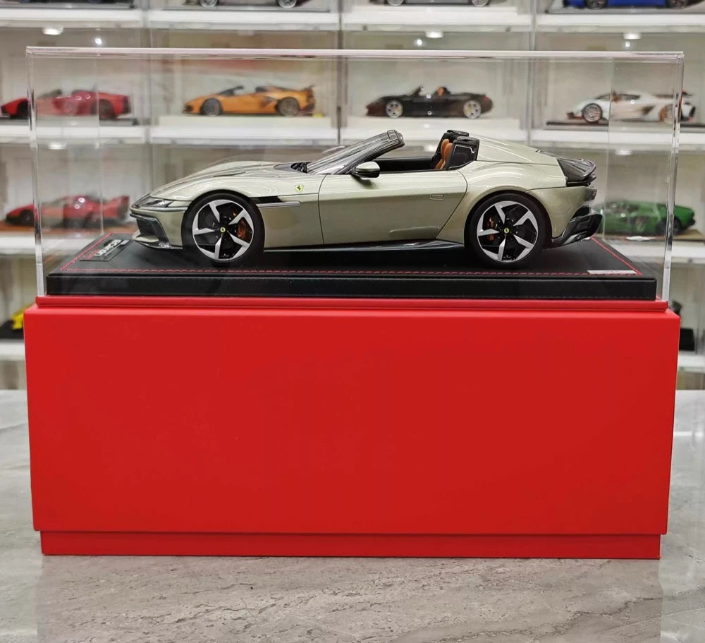 [MR Collection] 1:18 Ferrari 2024 12Cilindri Spider Gold Model Car Resin
