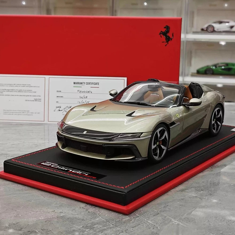 [MR Collection] 1:18 Ferrari 2024 12Cilindri Spider Gold Model Car Resin