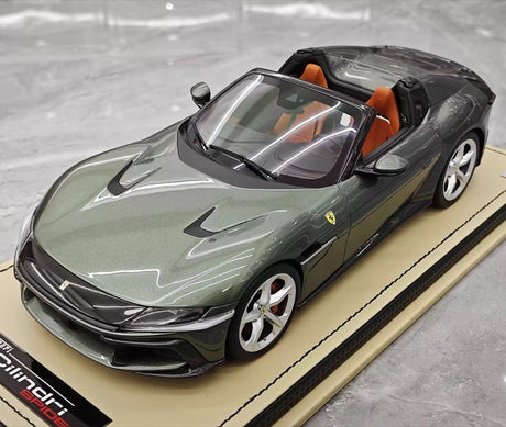 [MR Collection] 1:18 Ferrari 2024 12Cilindri Spider Green Model Car Resin