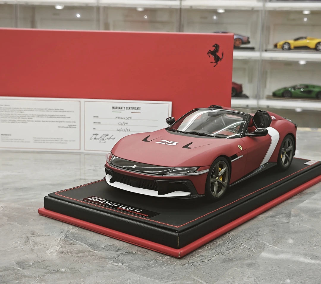 MR Collezione Ferrari 2024 12Cilindri Spider Rosso Corsa 1:18 – Modello in resina collezionabile (MR Collection)