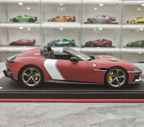 MR Collezione Ferrari 2024 12Cilindri Spider Rosso Corsa 1:18 – Modello in resina collezionabile (MR Collection)