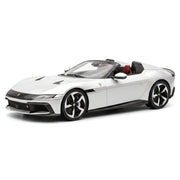 MR Collection Ferrari 2024 12Cilindri Spider argento 1:18 – modellino auto da collezione in resina