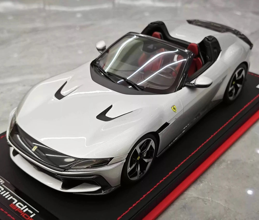 [MR Collection] 1:18 Ferrari 2024 12Cilindri Spider Silver Model Car Resin
