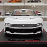 [MR Kollektion] 1:18 Ferrari 2024 12Cilindri Spider vit modellbil harts