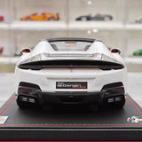 [MR Kollektion] 1:18 Ferrari 2024 12Cilindri Spider vit modellbil harts
