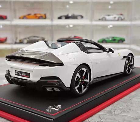 [MR Collection] 1:18 Ferrari 2024 12Cilindri Spider White Model Car Resin