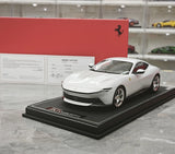 MR Collezione Ferrari 2025 Amalfi Coupe Bianco Artico 1:18 – Modello in resina collezionabile (MR Collection)