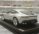 MR Collezione Ferrari 2025 Amalfi Coupe Grigio Abu Dhabi 1:18 – Resina modello in resina collezionabile (MR Collection)