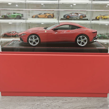 MR Collezione Ferrari 2025 Amalfi Coupe Rosso Corsa 1:18 – Modello in resina collezionabile (MR Collection)