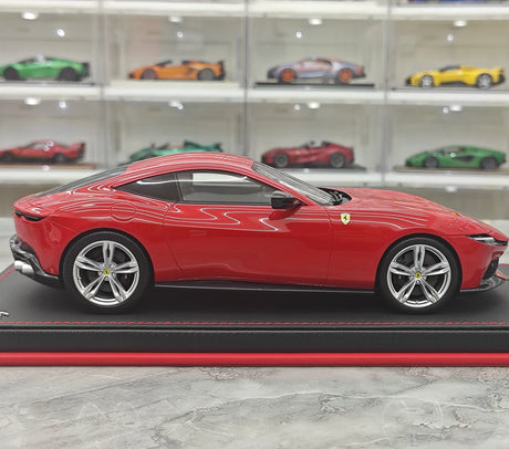 MR Collezione Ferrari 2025 Amalfi Coupe Rosso Corsa 1:18 – Modello in resina collezionabile (MR Collection)