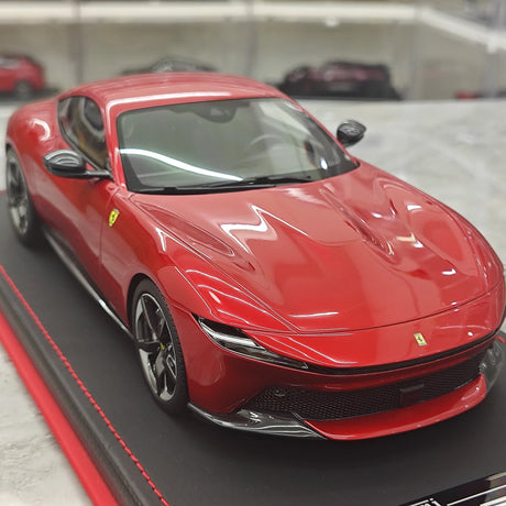 MR Collezione Ferrari 2025 Amalfi Coupe Rosso Portofino 1:18 – Modello in resina collezionabile (MR Collection)
