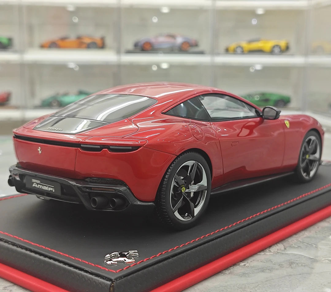 MR Collezione Ferrari 2025 Amalfi Coupe Rosso Portofino 1:18 – Modello in resina collezionabile (MR Collection)