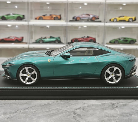 MR Collezione Ferrari 2025 Amalfi Coupe Verde Costiera 1:18 – Modello in resina da collezione (MR Collection)