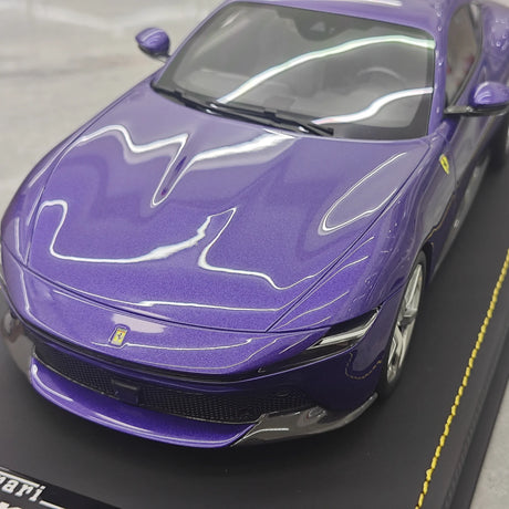 MR Collezione Ferrari 2025 Amalfi Coupé Violetto Dino 1:18 – Modello in resina collezionabile (MR Collection)
