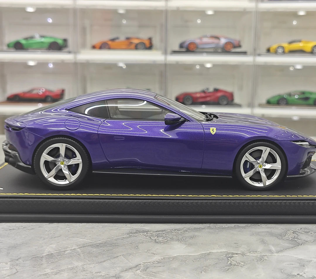 MR Collezione Ferrari 2025 Amalfi Coupé Violetto Dino 1:18 – Modello in resina collezionabile (MR Collection)