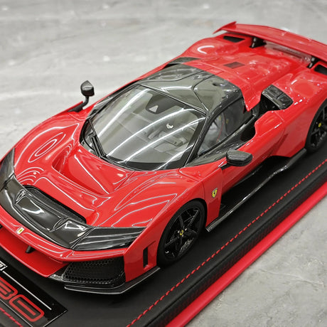 MR Collezione Ferrari 2025 F80 Coupe Rosso Supercar 1:18 – Modello in resina collezionabile (MR Collection)