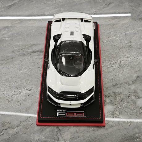 MR Collezione Ferrari 2025 F80 Coupe White 1:18 – Modello in resina collezionabile (MR Collection)
