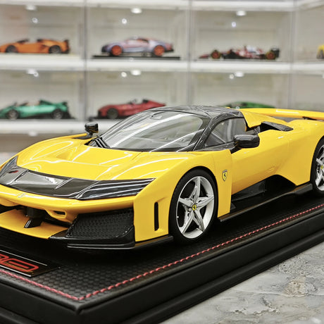 MR Collezione Ferrari 2025 F80 Coupe Giallo 1:18 – Modello in resina collezionabile (MR Collection)