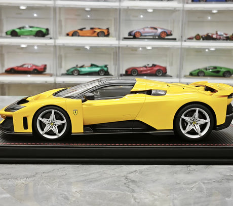 MR Collezione Ferrari 2025 F80 Coupe Giallo 1:18 – Modello in resina collezionabile (MR Collection)