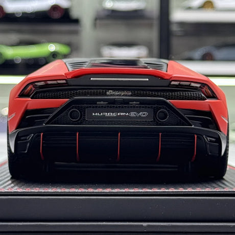 MR Kokoelma Lamborghini 2019 Huracan EVO Orange 1:18 – keräilyhartsimalli (MR Collection)