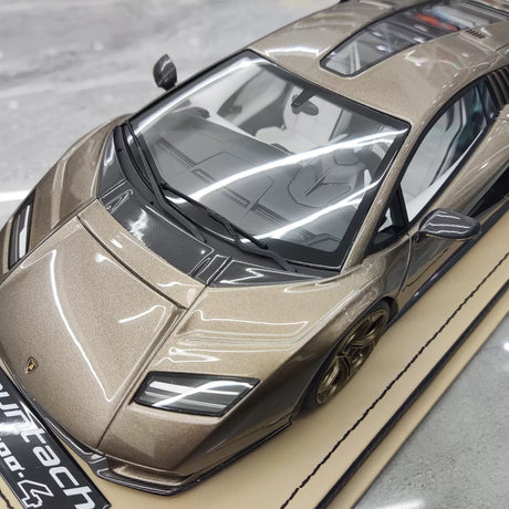 مجموعة MR Lamborghini 2021 Countach LPI 800-4 Gold 1:18 – راتنج نموذجي قابل للجمع (MR Collection)