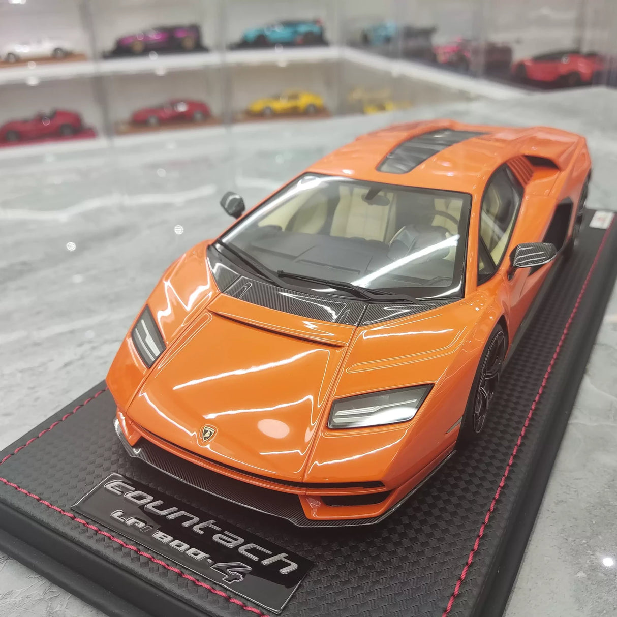 MR Collection Lamborghini 2021 Countach LPI 800-4 Orange 1:18 – Collectible Resin Model Resin