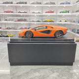 MR Collection Lamborghini 2021 Countach LPI 800-4 Orange 1:18 – Collectible Resin Model Resin