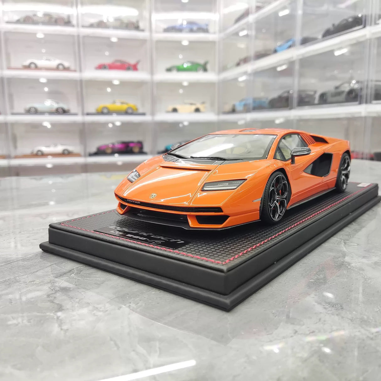 MR Collection Lamborghini 2021 Countach LPI 800-4 Orange 1:18 – Collectible Resin Model Resin