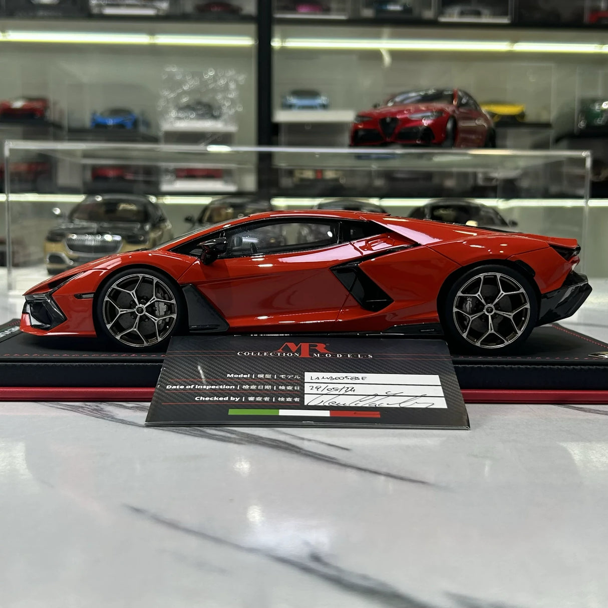 مجموعة MR Lamborghini 2024 Revuelto أورانج 1:18 – نموذج راتنج قابل للجمع (MR Collection)