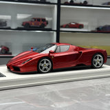 MW Modèle Ferrari 2002 Enzo Metal Red 1:18 – Résine de modèle en résine de collection