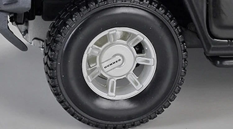 [Maisto] 1:18 Hummer 2003 H2 SUV Black Model Car Die-Cast