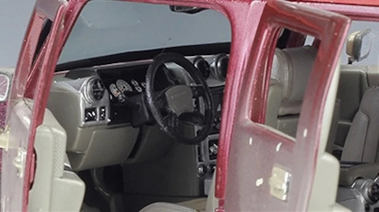 [Maisto] 1:18 Hummer 2005 H2 SUT Red Model Car Die-Cast