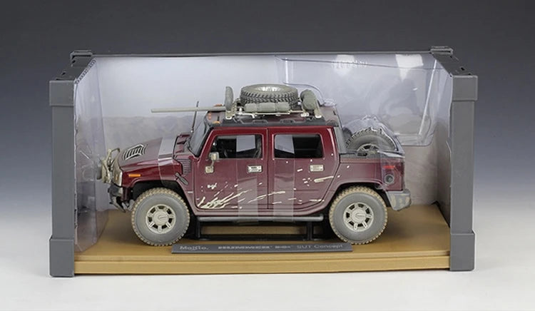 [Maisto] 1:18 Hummer 2005 H2 SUT Red Model Car Die-Cast