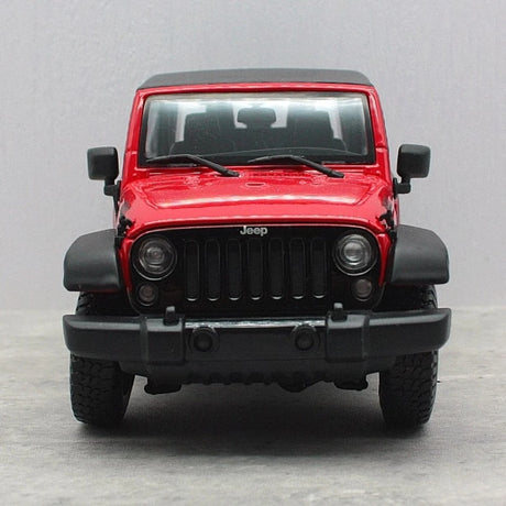 [Maisto] 1:18 Jeep 2014 Wrangler Red Model Car Die-Cast