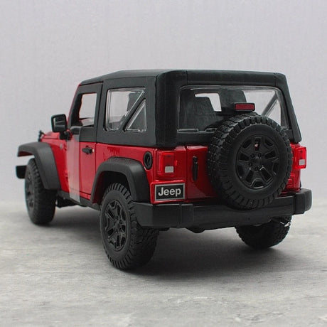 [Maisto] 1:18 Jeep 2014 Wrangler Red Model Car Die-Cast