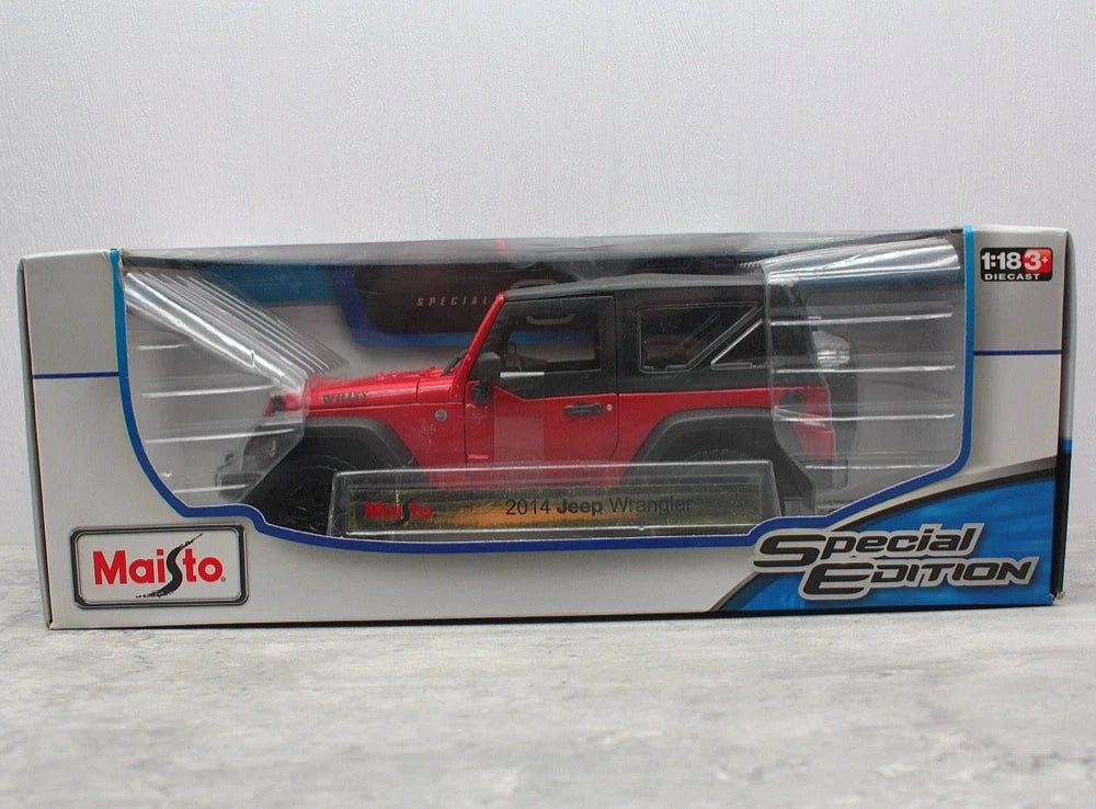 [Maisto] 1:18 Jeep 2014 Wrangler Red Model Car Die-Cast
