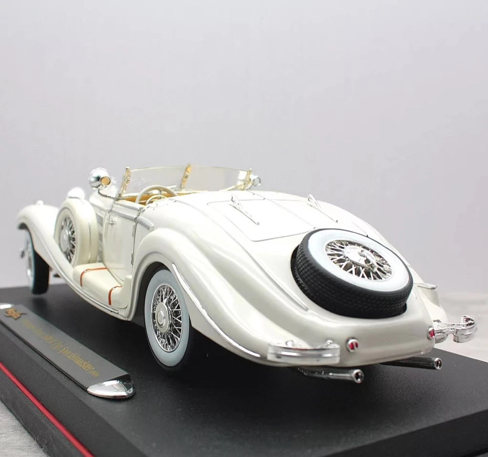 Maisto Mercedes-Benz 1936 500 K Special Roadster branco 1:18 – modelo de exposição em metal fundido