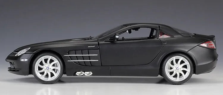 [Maisto] 1:18 Mercedes-Benz 2003 SLR McLaren Black Model Car Die-Cast