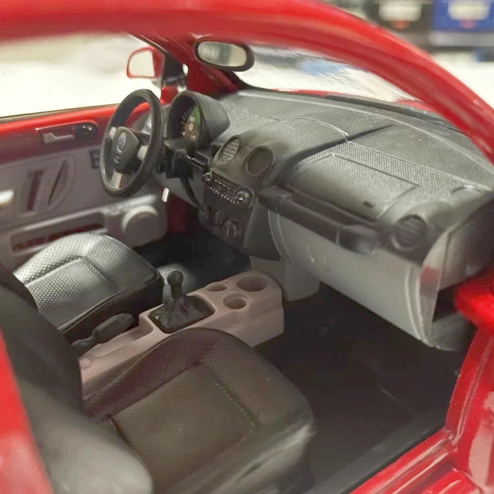 [Maisto] 1:18 Volkswagen 1998 Beetle rosso modellino di auto Die-Cast