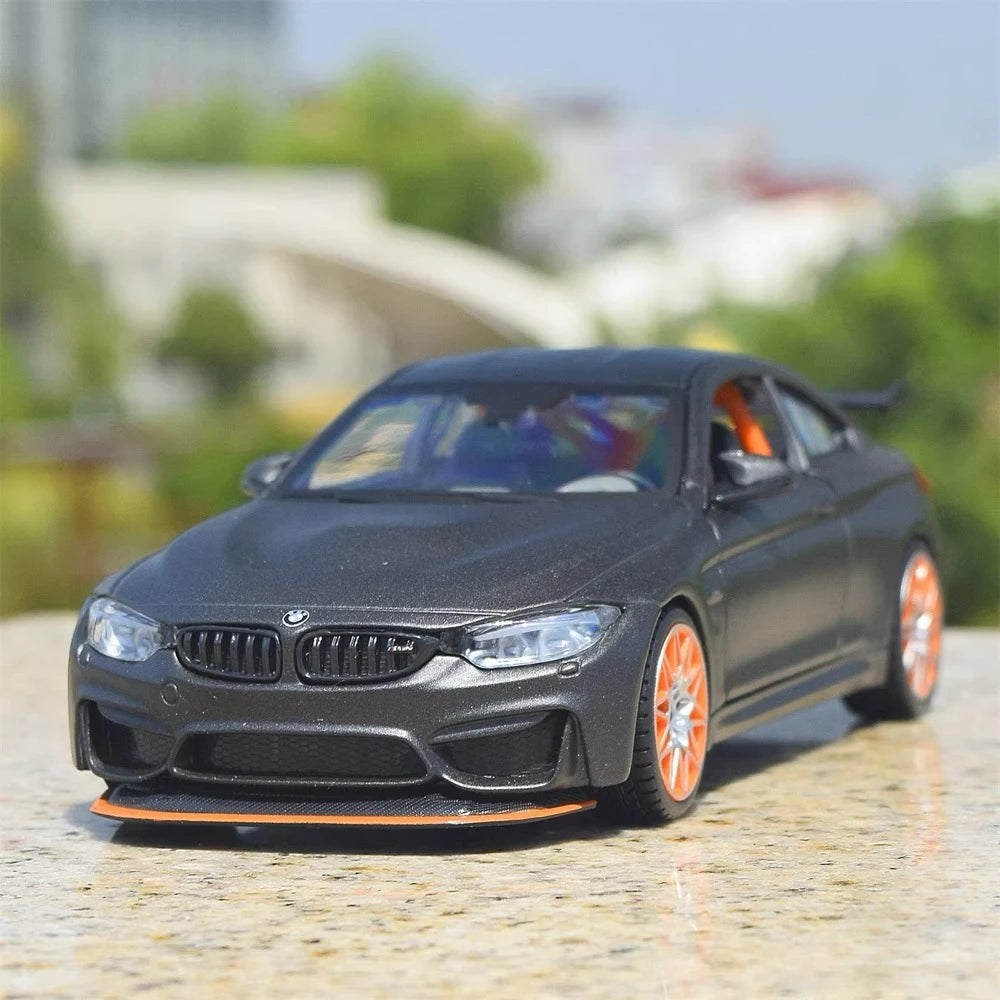 [Maisto] 1:24 BMW 2021 M4 GTS Black Model Car Die-Cast