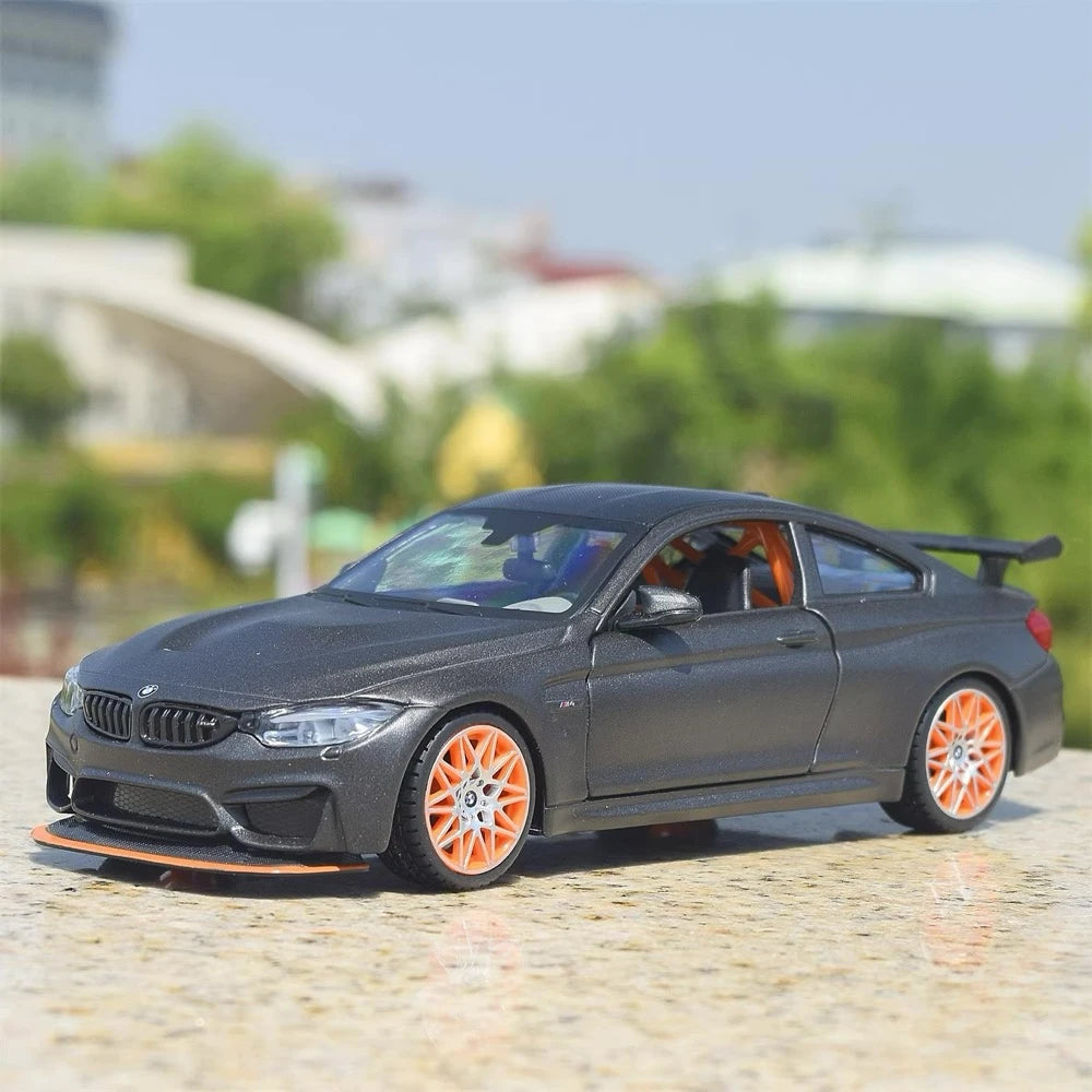 [Maisto] 1:24 BMW 2021 M4 GTS Black Model Car Die-Cast
