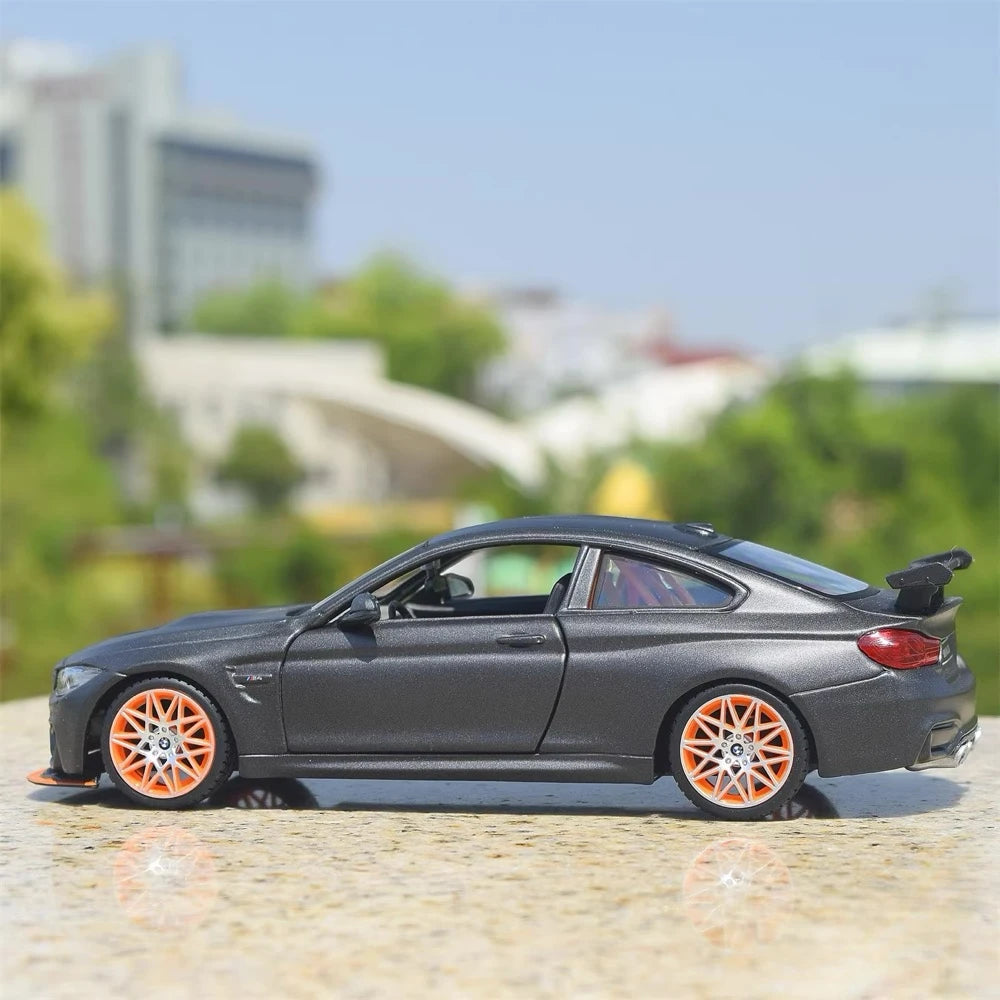 [Maisto] 1:24 BMW 2021 M4 GTS Black Model Car Die-Cast