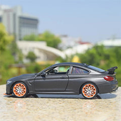 [Maisto] 1:24 BMW 2021 M4 GTS Black Model Car Die-Cast