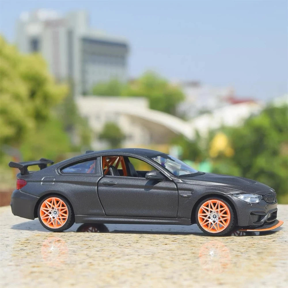 [Maisto] 1:24 BMW 2021 M4 GTS Black Model Car Die-Cast