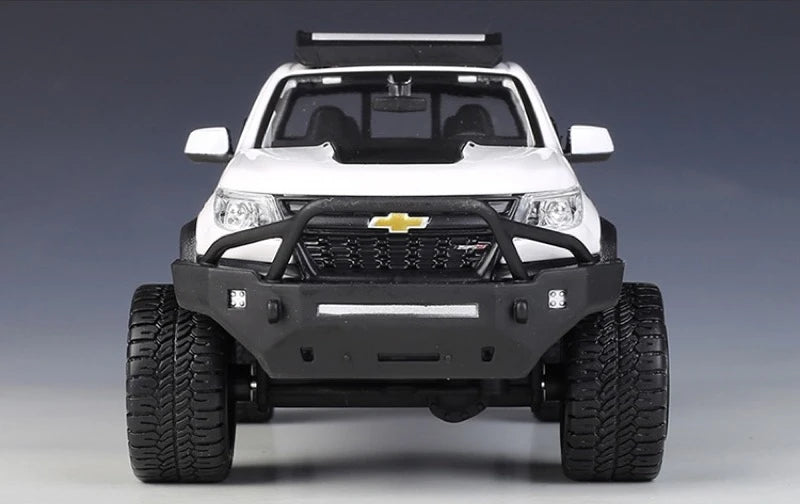 [Maisto] 1:24 Chevrolet 2017 Colorado ZR2 Off-Road White Model Car Die-Cast