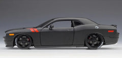 [Maisto] 1:24 Dodge 2008 Challenger SRT8 noir voiture miniature Die-Cast
