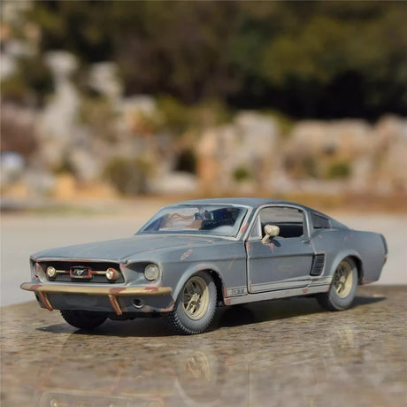 [Maisto] 1:24 Ford 1967 mustang GT Dirty Model Car Die-Cast