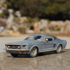 [Maisto] 1:24 Ford 1967 mustang GT Dirty Model Car Die-Cast
