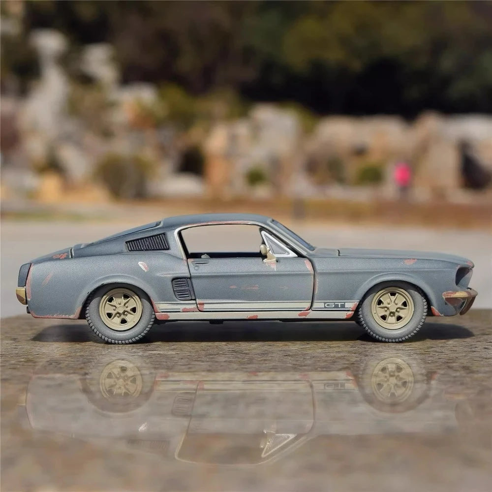 [Maisto] 1:24 Ford 1967 mustang GT Dirty Model Car Die-Cast