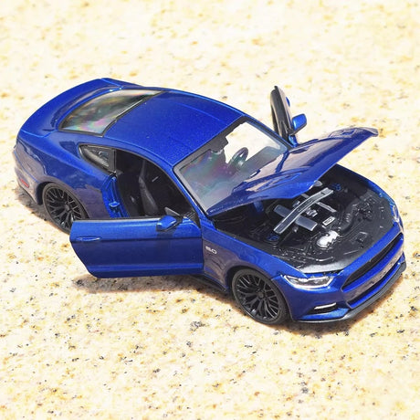 [Maisto] 1:24 Ford 2015 Mustang GT Blue Model Car Die-Cast